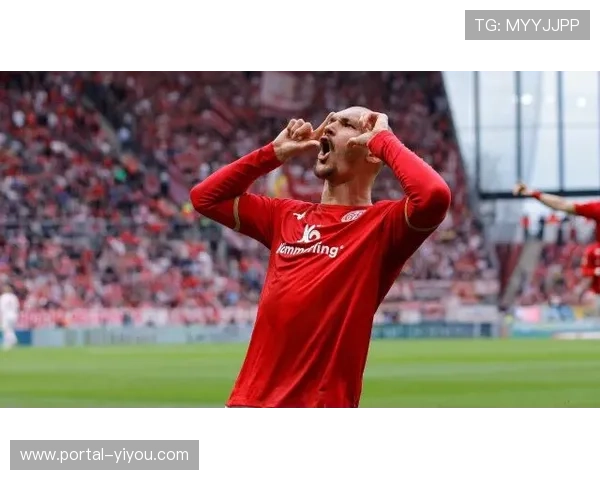 多特蒙德2-1险胜美因茨，吉拉西绝杀助球队紧追拜仁